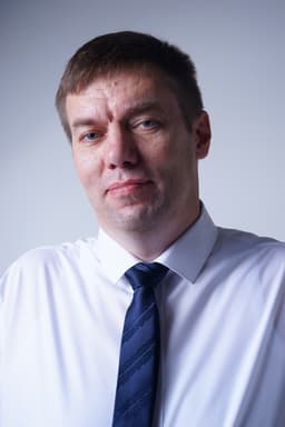 Михаил Зотов